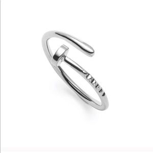 ✨ LAST ONE NEW Silver Wrap around nail ring dainty!